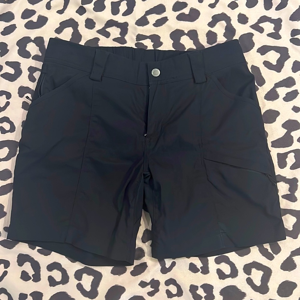 Duluth Dry on the Fly Women's Shorts - Size 8, 7 Inches